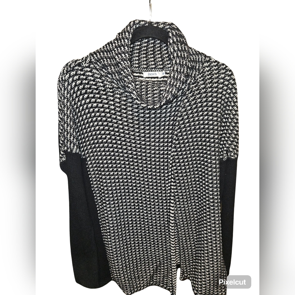 Ricki's sweater